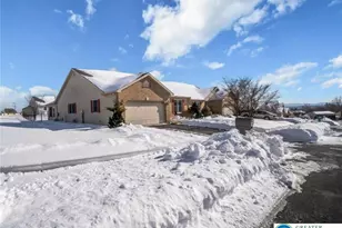 3077 Kennedy Dr, Allen Township, PA 18067 - Photo 2