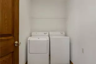 3077 Kennedy Dr, Allen Township, PA 18067 - Photo 18