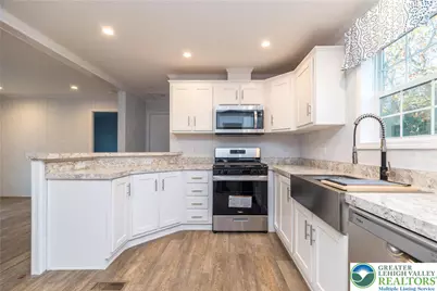 465 Royal Manor Road #LOT 8, Williams Township, PA 18042 - Photo 4