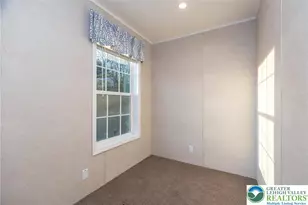 465 Royal Manor Rd, Williams Township, PA 18042 - Photo 8