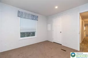 465 Royal Manor Rd, Williams Township, PA 18042 - Photo 12