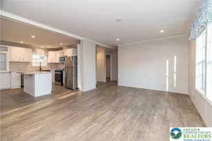 465 Royal Manor Rd, Williams Township, PA 18042 - Photo 6