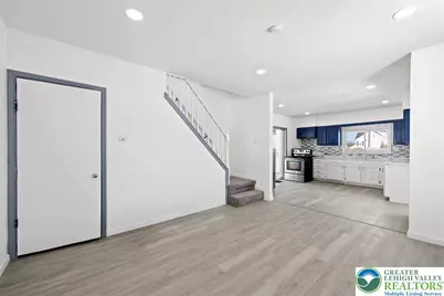 2219 Fuller Street, Whitehall, PA 18052 - Photo 10