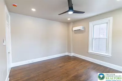 706 Main Street #2, Bethlehem, PA 18017 - Photo 4