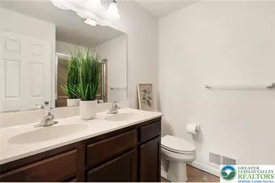 262 Milkweed Drive, Upper Macungie Township, PA 18104 - Photo 14