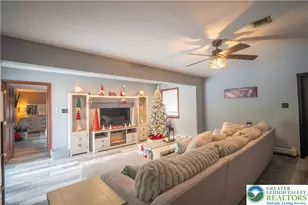 3955 Coplay Creek Rd, Schnecksville, PA 18078 - Photo 10