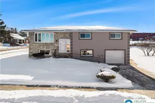 724 E Tilghman St, Allentown City, PA 18109 - Photo 2