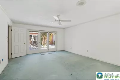 4861 Sydney Close, Lower Macungie Twp, PA 18062 - Photo 30