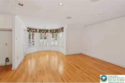 4861 Sydney Close, Lower Macungie Twp, PA 18062 - Photo 14