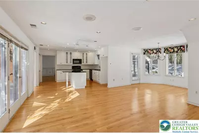 4861 Sydney Close, Lower Macungie Twp, PA 18062 - Photo 16