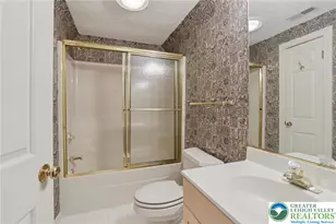 4861 Sydney Close, Lower Macungie Twp, PA 18062 - Photo 54