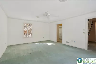 4861 Sydney Close, Lower Macungie Twp, PA 18062 - Photo 28