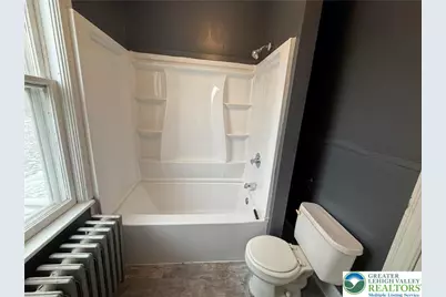 170 Whitfield Street #Floor 1, Nazareth, PA 18064 - Photo 12