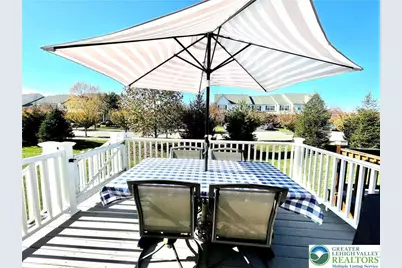 1076 King Way, Upper Macungie Township, PA 18031 - Photo 2