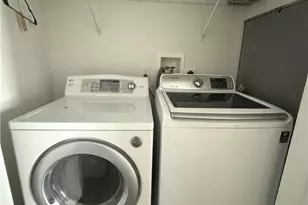 1798 Merlot Dr, Bethlehem Township, PA 18045 - Photo 18