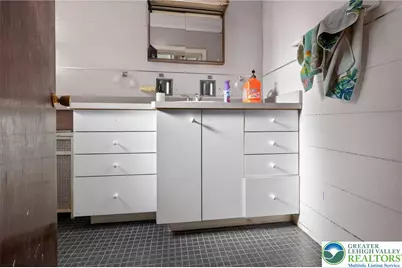 115 Hull Avenue, Olyphant, PA 18447 - Photo 34