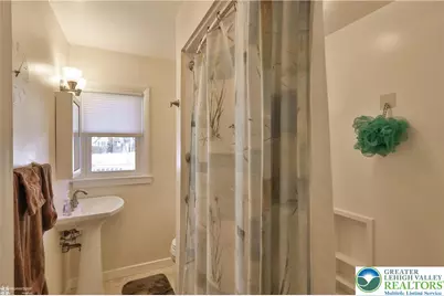 2641 South Street, Allentown City, PA 18104 - Photo 18