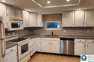 4209 Iroquois St, Schnecksville, PA 18078 - Photo 10