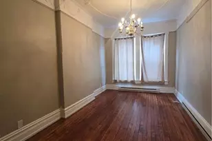 31 S 10th St, Allentown City, PA 18102 - Photo 2