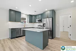 255 E Railroad St, Nesquehoning Boro, PA 18240 - Photo 4