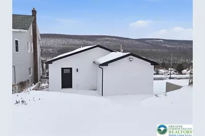 255 E Railroad Street, Nesquehoning, PA 18240 - Photo 38