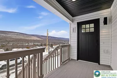 255 E Railroad Street, Nesquehoning, PA 18240 - Photo 2