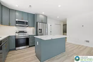 255 E Railroad St, Nesquehoning Boro, PA 18240 - Photo 6