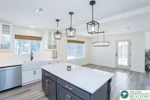 144 Cameilla, Polk Twp, PA 18058 - Photo 8