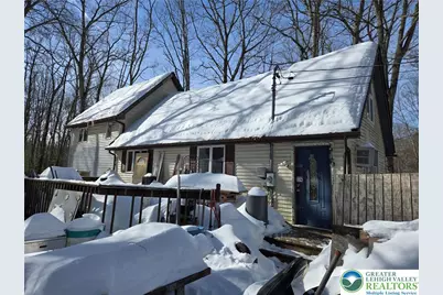 348 Carnation Road, Middle Smithfield, PA 18302 - Photo 2