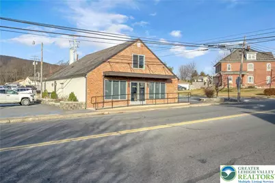 67 Park Avenue, Wind Gap Boro, PA 18091 - Photo 1