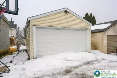 109 W 27th Street, Northampton Township, PA 18067 - Photo 28