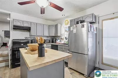 826 Cherokee Street, Fountain Hill Boro, PA 18015 - Photo 10