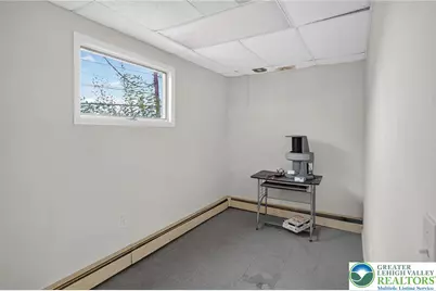 1106 Broadway, Fountain Hill, PA 18015 - Photo 12