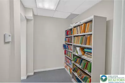 1106 Broadway, Fountain Hill, PA 18015 - Photo 4