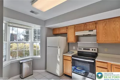 117 Brandywine Drive, Bethlehem Township, PA 18020 - Photo 6