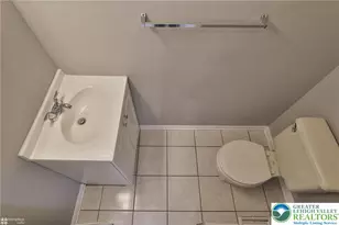 117 Brandywine Dr, Bethlehem Township, PA 18020 - Photo 12