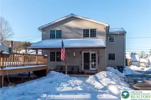 1511 Hausman Ave, Allentown, PA 18103 - Photo 2