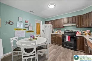 1130 Patricia Dr, Allentown, PA 18103 - Photo 6