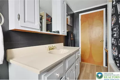 415 W White Street, Summit Hill Boro, PA 18250 - Photo 20