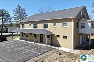 403 Walnut St, Bath Boro, PA 18014 - Photo 2