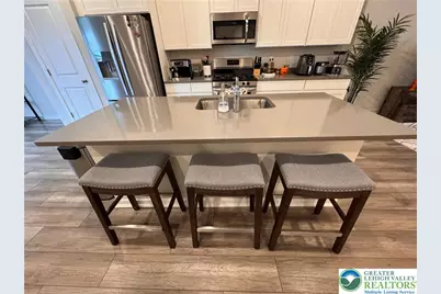 7505 Clayton Avenue, Upper Saucon Township, PA 18036 - Photo 8