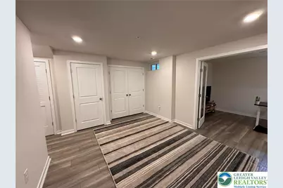 7505 Clayton Avenue, Upper Saucon Township, PA 18036 - Photo 4