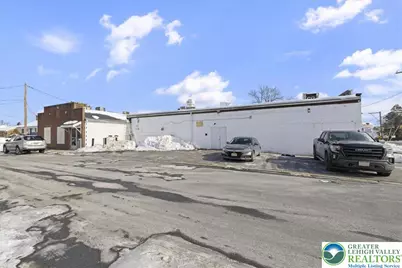 331 Grape Street, Whitehall, PA 18052 - Photo 4