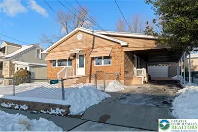 1307 Chestnut Street, Trainer, PA 19061 - Photo 2