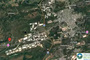 119 Torrey Pines Dr, Hazle Township, PA 18202 - Photo 2