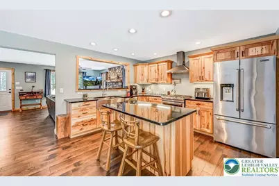 1055 Sugar Hollow Road, Chestnuthill Twp, PA 18353 - Photo 12