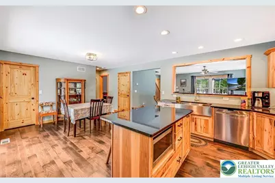 1055 Sugar Hollow Road, Chestnuthill Twp, PA 18353 - Photo 18