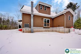 1055 Sugar Hollow Rd, Chestnuthill Twp, PA 18353 - Photo 56