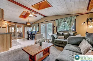 1543 Lake Ln, Pocono Lake, PA 18347 - Photo 12