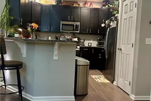 1516 Tarpan Ln, Allentown, PA 18104 - Photo 8